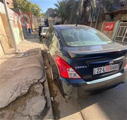 نيسان فيرسا